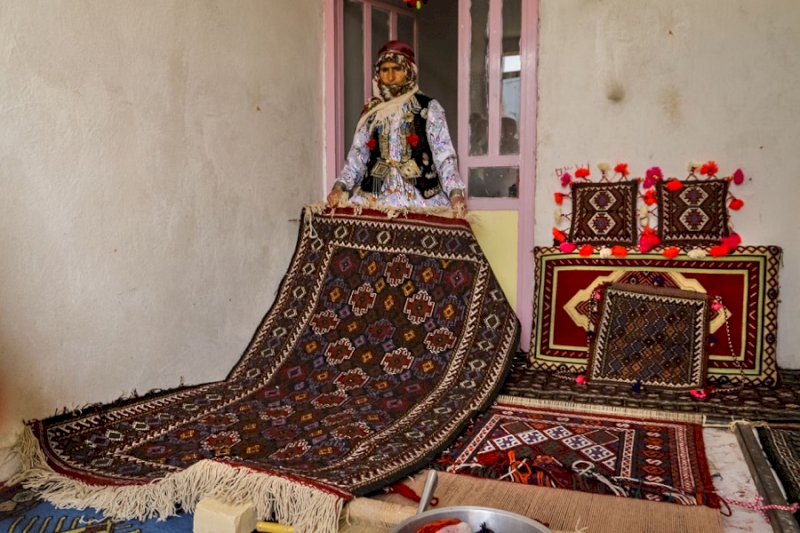 بازارچه دائمی صنایع‌دستی در اسفراین راه‌اندازی می‌شود